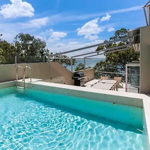 little-cove-court.queenslandhotels.net/