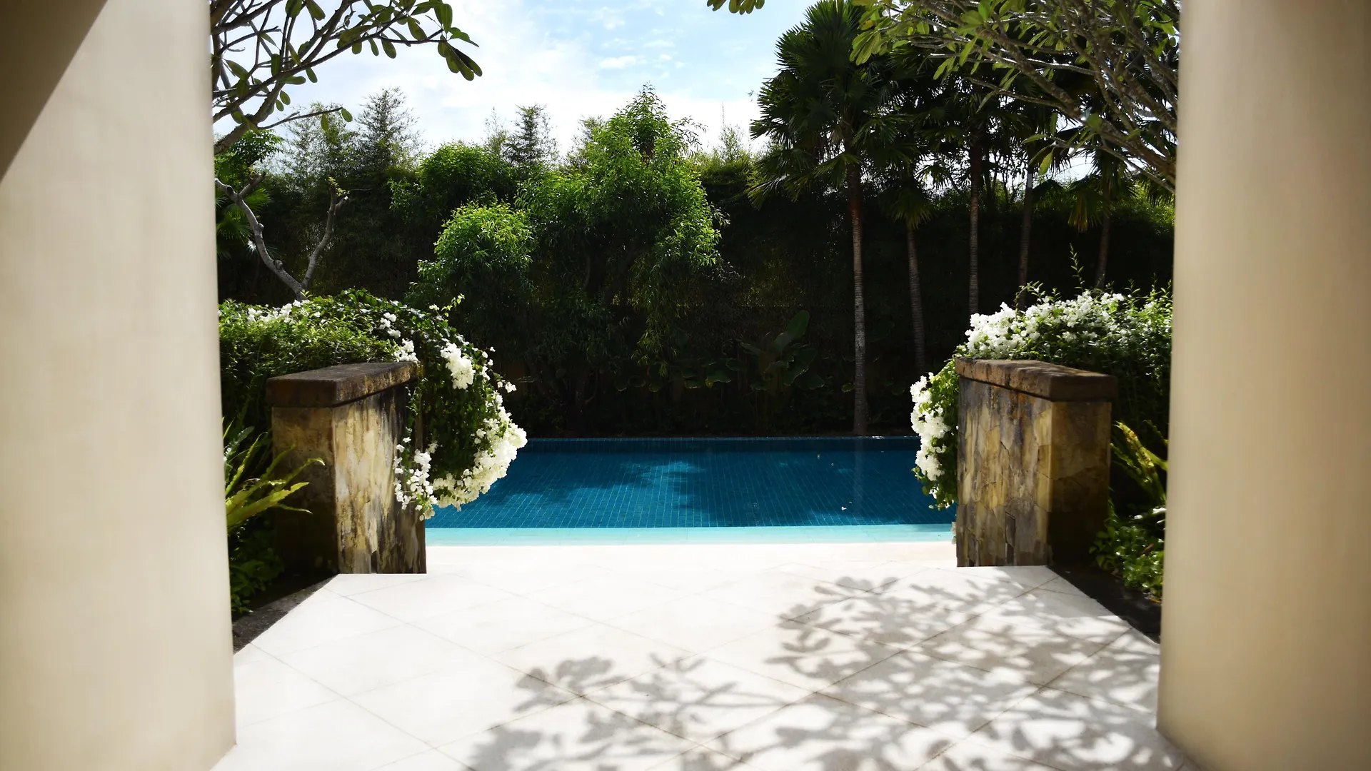 Revivo Wellness Resort 努沙杜瓦